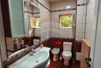 Apartament cu 3 camere de inchiriat in Andrei Muresanu - 8
