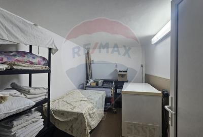 Casă cu 9 camere cu Teren 335 Mp în Valea Cerbului - 22