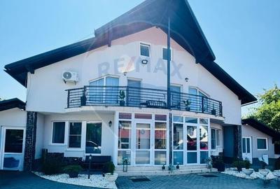 Casă / Vilă cu 8 camere de vânzare în zona Vest - 1