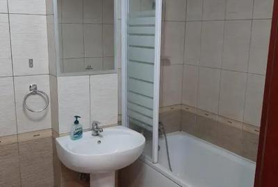 Spațiu comercial, de 115 mp, în Semicentral - 8