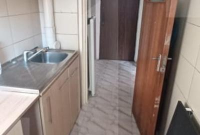 Garsoniera 25 mp, parter, ideala renovare, langa Plaza & metrou Garsoniera 25 mp, parter, ideala renovare, langa Plaza & metrou - 2