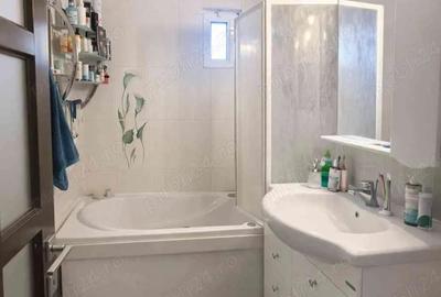 Apartament cu 3 camere semidecomandat în Nord - 8