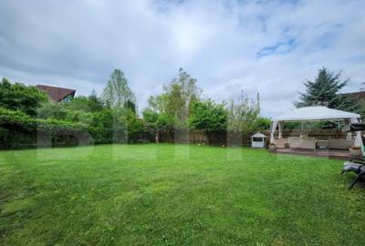 Casă cu 12 camere cu Teren 1372 Mp în Platou - 10