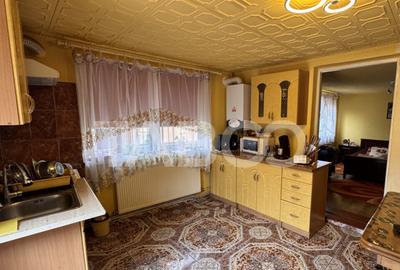 Casa de vanzare 2 camere mobilat utilata 82 mpu Gusterita Si Casa de vanzare 2 camere mobilat utilata 82 mpu Gusterita Si - 4