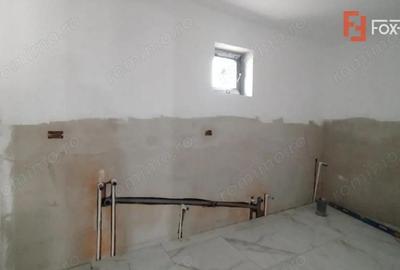 Casă cu 4 camere cu Canalizare în Sânmihaiu Român - 7