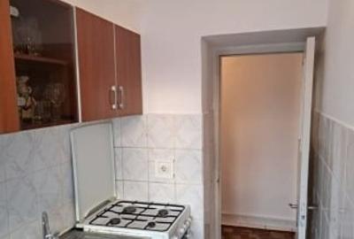 Apartament cu 2 camere semidecomandat, mobilat în Sud - 2