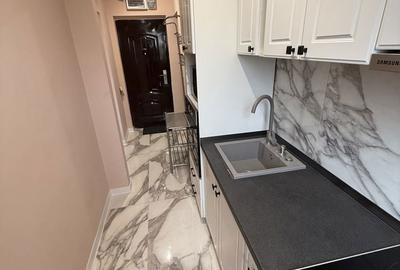 Apartament cu 2 camere semidecomandat în Central - 1