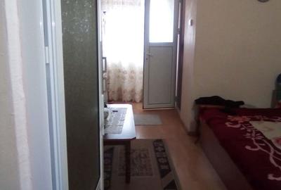 Garsonieră decomandată în Central - 1