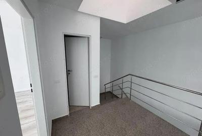 Spațiu comercial, de 1,648 mp, în Nord