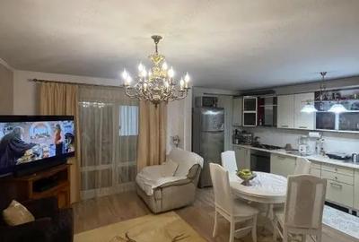 Apartament cu 3 camere decomandat în Republicii - 8