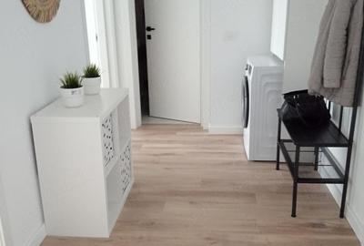 Apartament cu 3 camere decomandat în Nufărul - 5