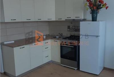 Apartament 3 camere cf 1 decomandat zona Centru - 8