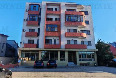 Spatiu comercial, stradal, parter de bloc si demisol, 800mp plus 600 mp teren li - 10