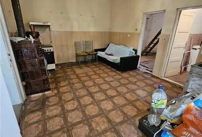 RECO Casa cu 2 camere , anexe gospodaresti si teren in Salonta - 8