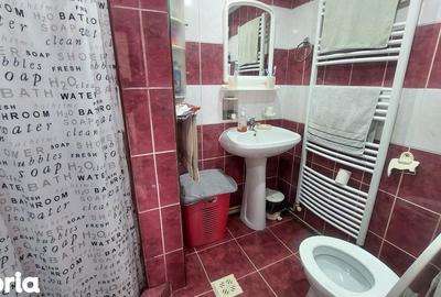 Casă cu 3 camere cu Teren 290 Mp în Central - 3
