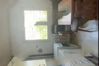 Piata Victoriei,bl.1978,reabilitat,et.4/10,DECOMANDAT,2 bal.2 balcoane.Liber - 2