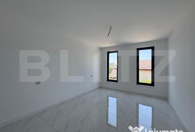 Casă cu 4 camere cu Teren 240 Mp în Central - 9