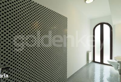 Casă cu 5 camere cu Teren 960 Mp în Central - 20