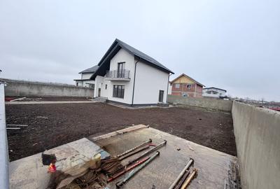 Casă individuală cu 4 camere cu Teren 540 Mp în Exterior Sud - 17