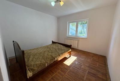 Apartament 2 camere decomandat str. Crângului (parter) lângă liceul Economic - 8
