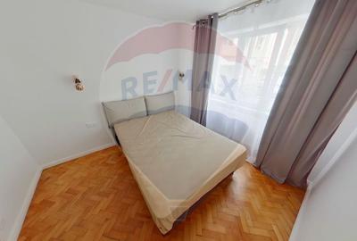 Apartament cu 3 camere de vânzare în zona Est - 19