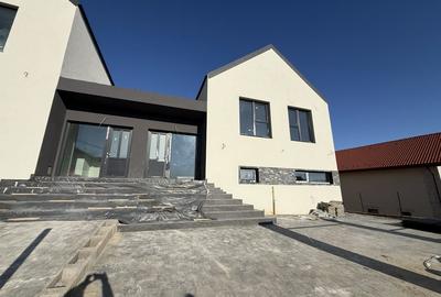 Casă individuală cu 4 camere cu Canalizare în Feleacu - 1