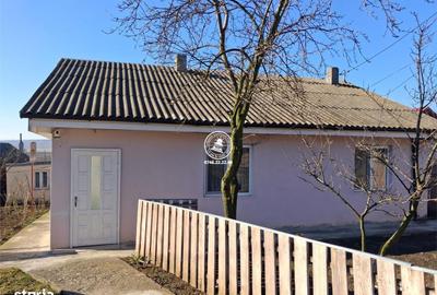 Casă cu 4 camere în Lețcani - 8