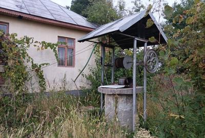 Casă cu 3 camere cu Teren 3780 Mp în Lădești - 8