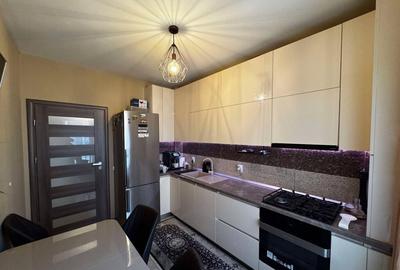 Apartament 3 camere Metalurgiei Cartierul Solar - 6