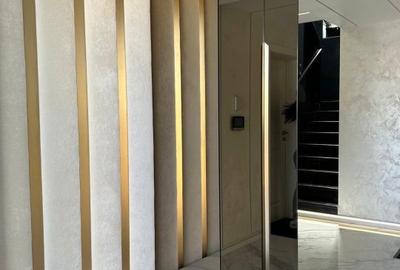 Casă cu 7 camere cu Teren 560 Mp în Malu Mare - 16