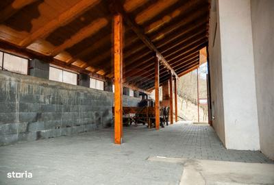 Casă cu Teren 3300 Mp în Iara - 10