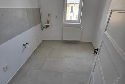 Garsoniera - Cart.Independentei - Stb - La Cheie - 1