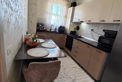 Apartament cu 3 camere decomandat în Prelungirea Ghencea - 14