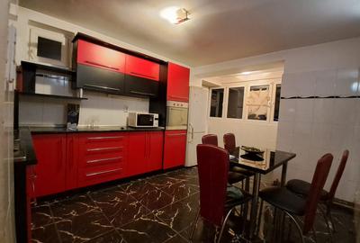 Apartament 2 camere decomandat strada Horea,etaj 2/2. - 1