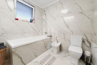 Casă individuală cu 4 camere cu Canalizare în Nord-Vest - 9