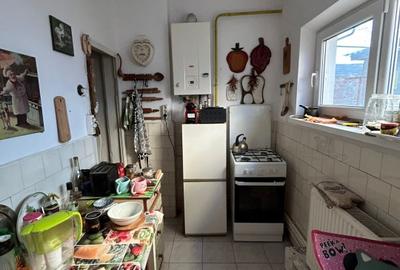 Casa 3 camere, zona Ultracentrala, constructie caramida din anul 1996 - 4