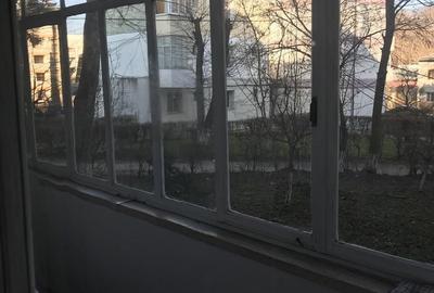 Apartament cu 3 camere decomandat, mobilat în Central - 9