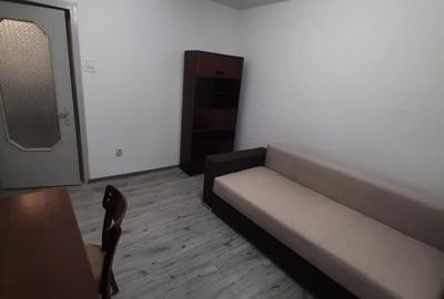 Apartament cu 3 camere decomandat în Cornișa - 5