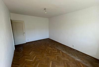 4 camere - etajul 2 - 86mp -izolat - bloc din 1980 - 4