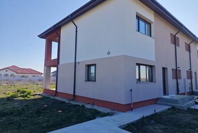 Vila  5 camere in Otopeni - 2