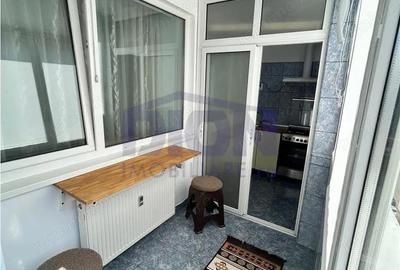 Investitie! 2 camere Stefan cel Mare - 2 min metrou - bloc reabilitat - 17