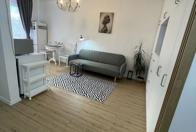 Garsonieră decomandată în Central - 4