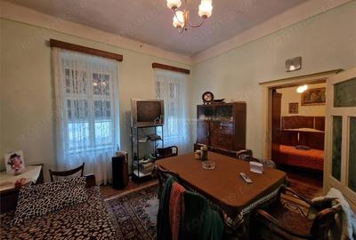 Resita Casa cu Garaj - 2