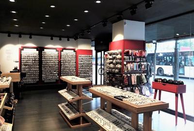 Spatiu comercial de inchiriat - Bd. Gheorghe Magheru | Piata Romana, Sector 1 - 9