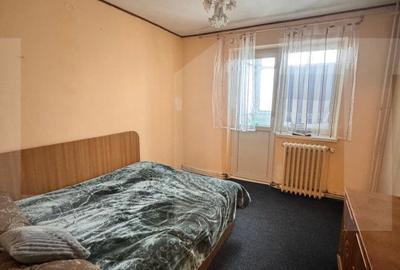 Apartament cu 3 camere semidecomandat în Central - 3