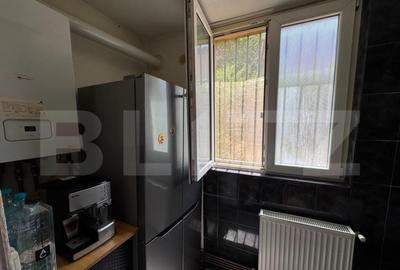 Apartament de 3 camere, decomandat, parter, zona Valea Rosie - 12