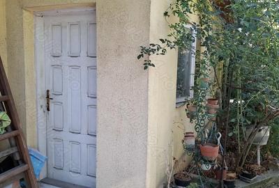 Casă cu 6 camere cu Teren 499 Mp în Bucureștii Noi - 1