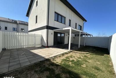 Casă cu 4 camere în Central