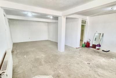 Casa de vanzare Frumusani - Spatiu Comercial la Parter - 25 - 6