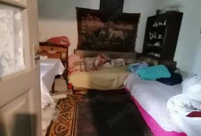 Casă cu 4 camere cu Teren 2000 Mp în Bugeac - 2